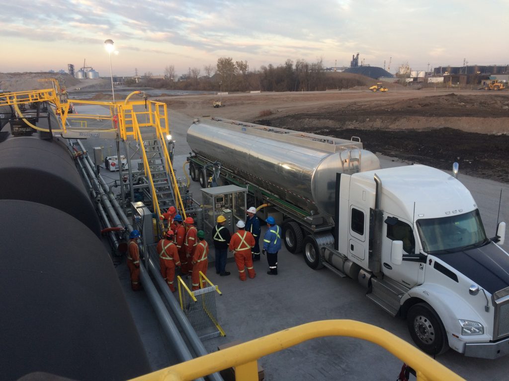 Fuelling up Ontario Cando Rail Services